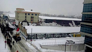 Biga Pazar yeri çöktü