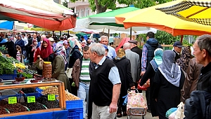 Biga Çarşamba pazarı El Yakıyor
