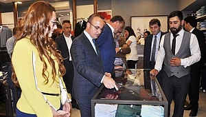 Bülent Turandan Mağaza Ziyareti