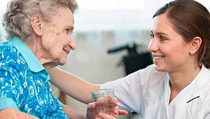 Biga Devlet Hastanesi'nde ki Hemşireyi Elektrik Çarptı.