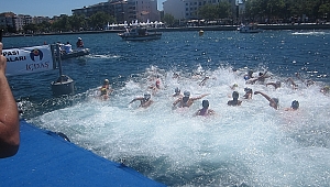 İÇDAŞ'ın yüzücüleri Boğaz'dan 5 madalya çıkardı