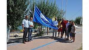 Karabiga sahillerine mavi bayrak