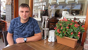 Liderimizin emrinde, milletimizin hizmetindeyiz