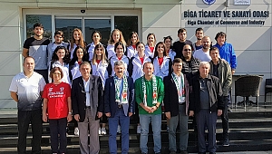 Av. İrfan Filiz'den Voleybolculara Kahvaltı