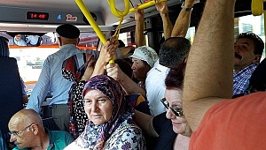 Uzmanlar uyardı: Toplu taşımada yaşlılara yer vermeyin!