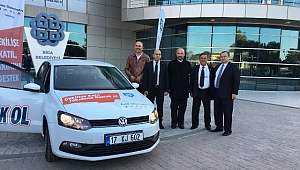 Çekiliş Talihlisi Otomobiline Kavuştu