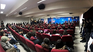 Başkan Işık'tan öğrencilere bütçe dersi