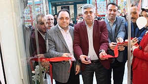 Like Me Spor giyim Açıldı