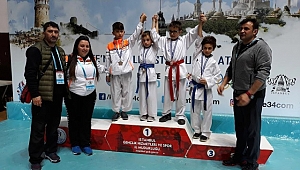 Karate 34 Süper Liginden Bigalı Karateciler Madalyalarla Döndü