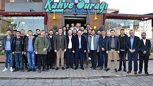 AK Partili Gider, Biga'da gençlerle bir araya geldi