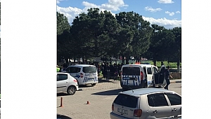 Freni Boşalan Araç Eve Girdi Küçük Çocuğu Ezdi