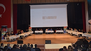 Biga'da İstiklal Marşı'nı değiştirdiler