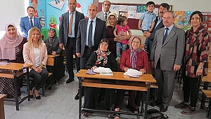 Okuma Yazma Kursu Bitirenler Sertifika Aldı