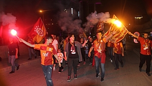 Biga'da Galatasaray 21. şampiyonluğunu kutladı