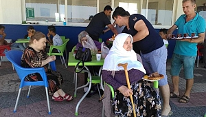 Huzur evi Sakinleri Aksaz Halk Plajında Buluştu