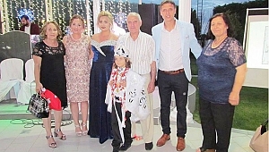 ÖZDEŞ AİLESİNİN EN MUTLU GÜNÜ