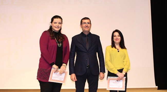 Biga'da 'Hayalimizde Ki Gelecek El Ele Verirsek Gerçekleşecek' Konulu Konferans Gerçekleşti