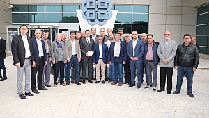 AK PARTİ BİGA'DAN BAŞKAN ERDOĞAN'A ZİYARET