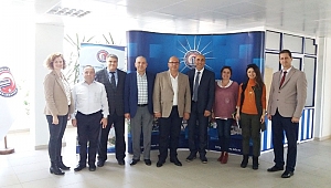 Biga Organize Sanayi Bölgesi Yönetimi Biga Meslek Yüksekokulunu Ziyaret Etti
