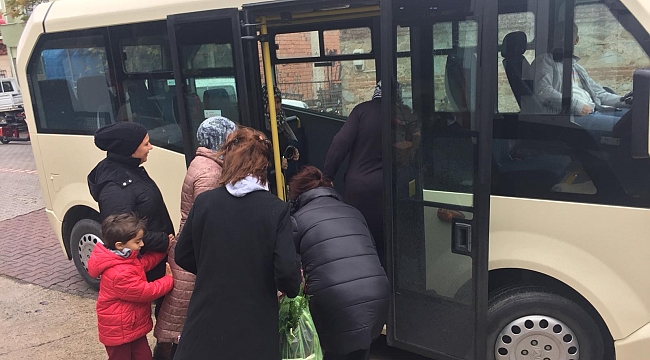 Karabiga Belediyesinin "Ücretsiz Pazar Servis Aracı" uygulaması başladı.