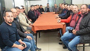 MHP İlçe Başkanı Kahve'de Vatandaşlar'la Bir Araya Geldi.