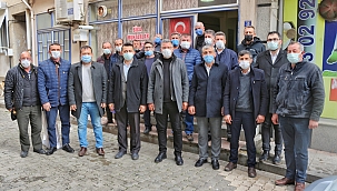 AK PARTİ'DEN MUHTARLAR DERNEĞİNE ZİYARET