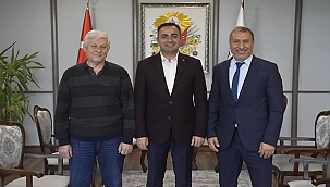 TEKNİK DİREKTÖR CENGİZ DENİZ'DEN BAŞKAN ERDOĞAN'A ZİYARET