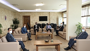 VALİ AKTAŞ, REKTÖR SEDAT MURAT'I ZİYARET ETTİ