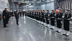 VALİ AKTAŞ, TCG BAYRAKTAR GEMİSİNİ ZİYARET ETTİ