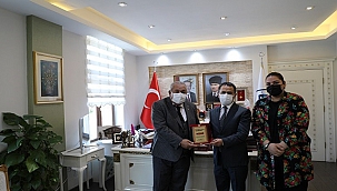 ÇANAKKALE ROMAN DERNEKLERİ FEDERASYONU BAŞKANI VALİ AKTAŞ'I ZİYARET ETTİ