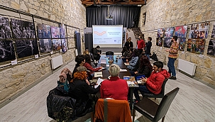 (ÇEKE) PROJESİ EĞİTİMLERİ MAHAL'DE GERÇEKLEŞTİ