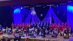 ÇANAKKALE ZAFERİ'NİN 107. YIL DÖNÜMÜNÜ ANMA KONSERİ GERÇEKLEŞTİRİLDİ