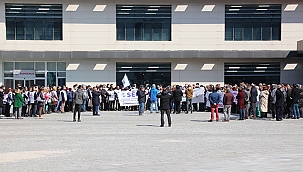 HEKİMLERİN GREVİ BAŞLADI
