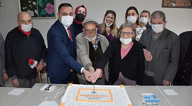 "YAŞLILARIMIZIN DUASI İŞİMİZİN BEREKETİDİR"