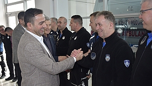 BAŞKAN ERDOĞAN PERSONELİYLE BAYRAMLAŞTI