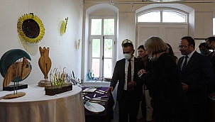 "EL SANATLARI SERGİSİ" AÇILDI