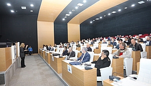 MUHTARLAR "BAĞIMLILIKLA MÜCADELE VE AFET EĞİTİMİ" KONULARINDA BİLGİLENDİRİLDİ