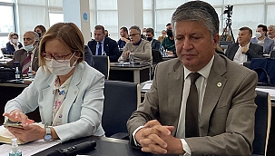 MUTLUAY: "ÜZGÜN DEĞİL KIZGINIM"