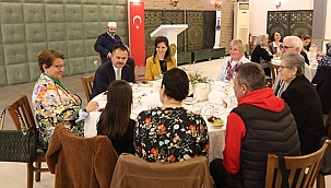 VALİ AKTAŞ, KORUYUCU AİLELER VE ÇOCUKLARLA İFTARDA BİR ARAYA GELDİ