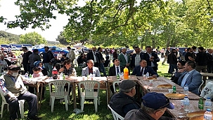 TÜRKMENLİ KÖYÜNDE GELENEKSEL HAYIR YEMEĞİ DÜZENLENDİ