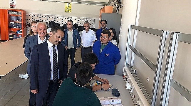 VALİ AKTAŞ LAPSEKİ'DE
