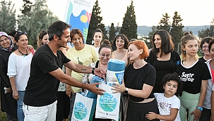 DÜNYA YOGA GÜNÜ ÖZGÜRLÜK PARKI'NDA KUTLANDI