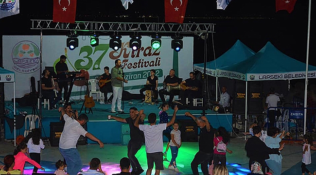 KİRAZ FESTİVALİNDE TÜRKÜ RÜZGARI