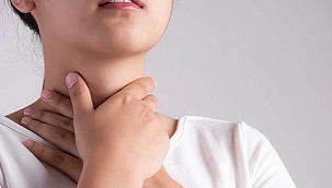 KORONAVİRÜSÜN EN YAYGIN YENİ BELİRTİSİ ŞİDDETLİ BOĞAZ AĞRISI!