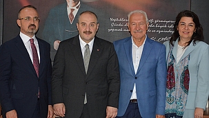 ''SANAYİ VE TEKNOLOJİ BAKAN SAYIN MUSTAFA VARANK'I İLÇEMİZDE AĞIRLADIK''
