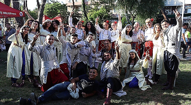 BAYRAMİÇ FESTİVALLE RENKLENDİ