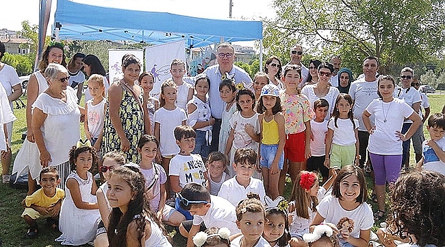 "BARIŞIN ÖYKÜSÜNÜ YAZABİLİR MİSİN?"