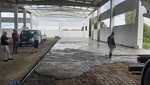 LAPSEKİ KAPALI PAZARYERİ ÇALIŞMALARI SÜRÜYOR