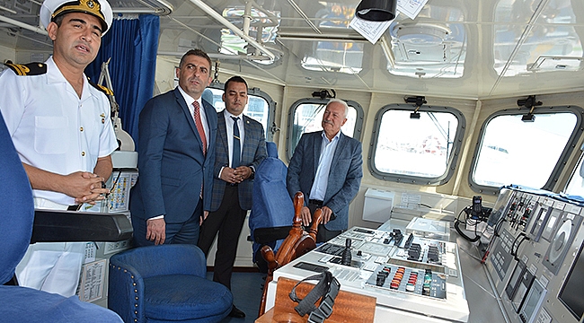 TCG TÜRKELİ (P-1210) FIRKATEYNİ LAPSEKİ İSKELESİNDE
