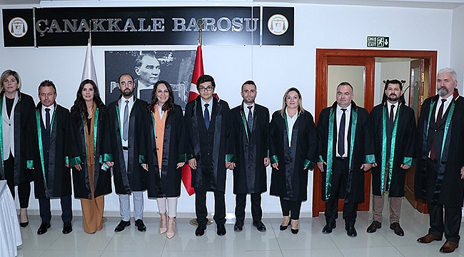 YENİ AVUKATLAR RUHSATLARINI ALDI